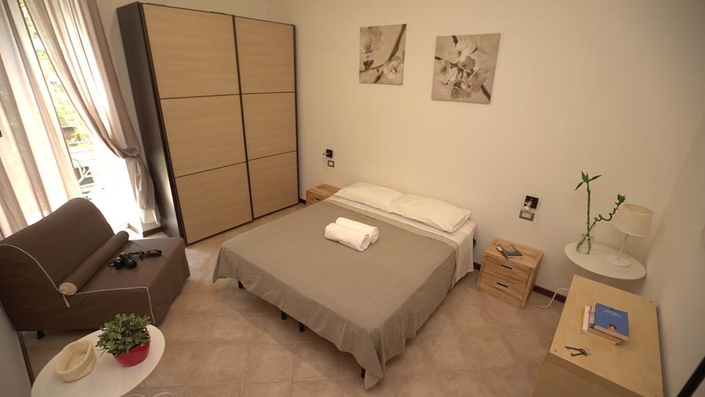 Hotel Domus Amica Roma Esterno foto