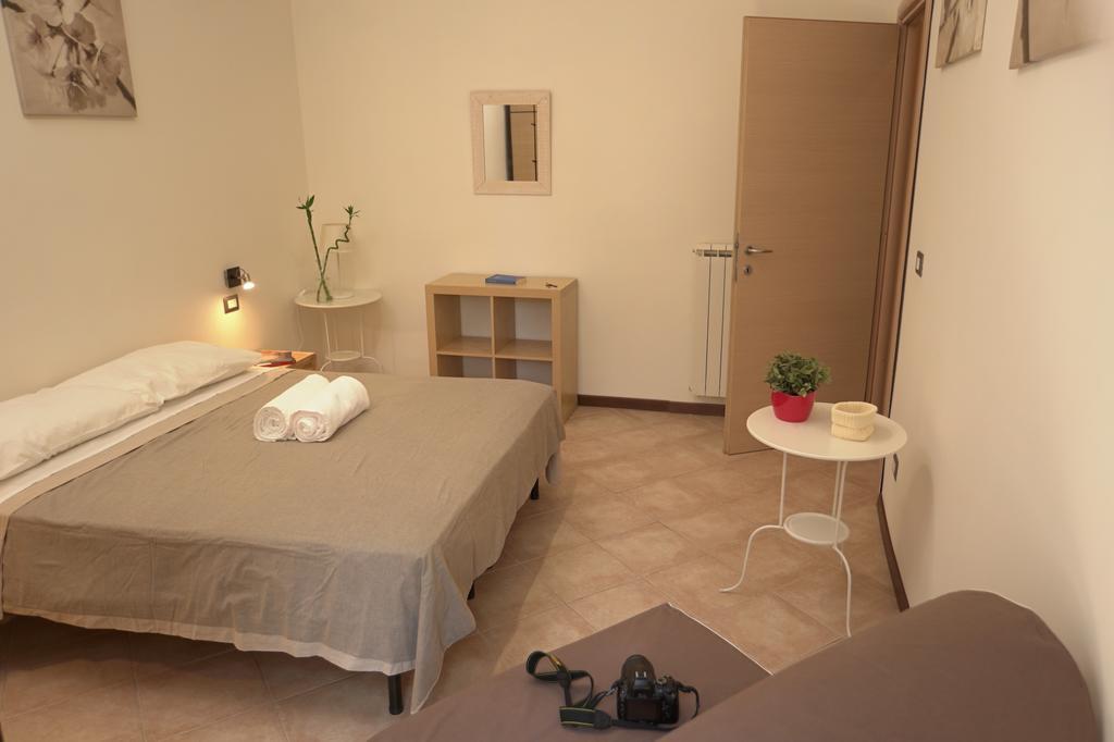 Hotel Domus Amica Roma Esterno foto