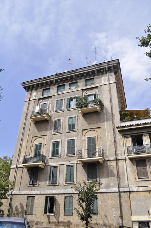 Hotel Domus Amica Roma Esterno foto