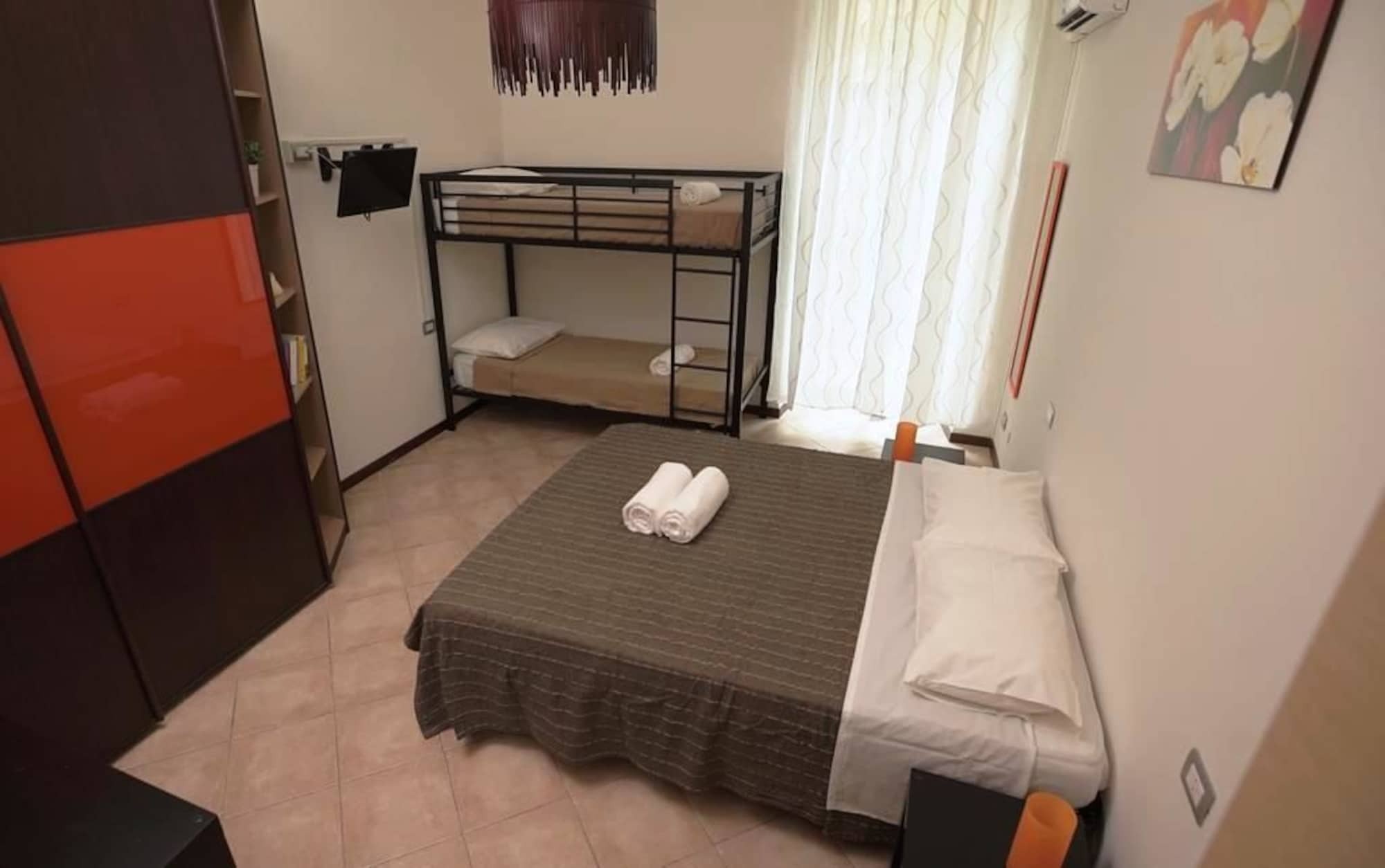 Hotel Domus Amica Roma Esterno foto